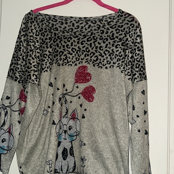 Cat Sweater - Picture 5 of 6